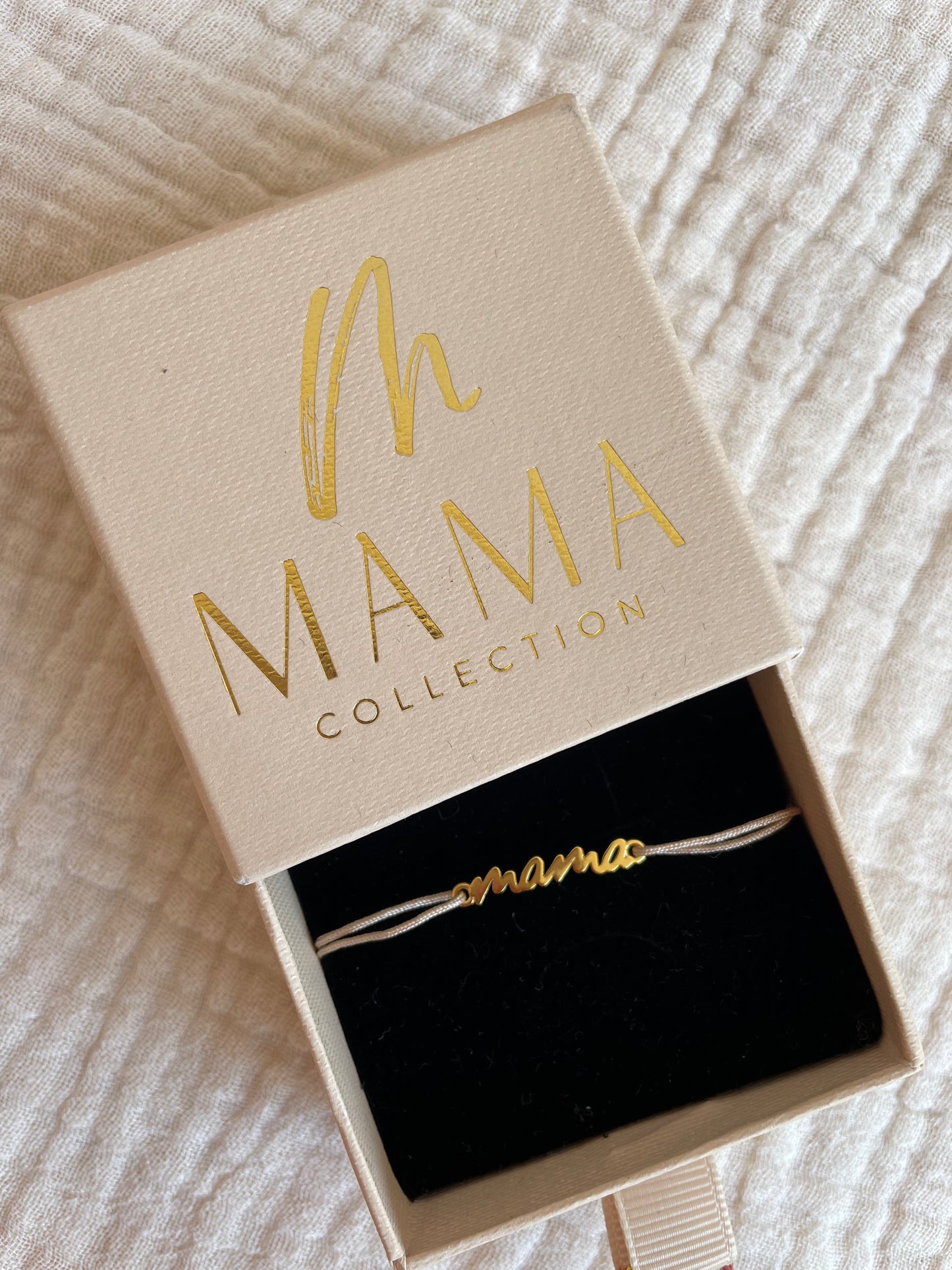 Armband 'Mama' Satijn - Fijne Kleine