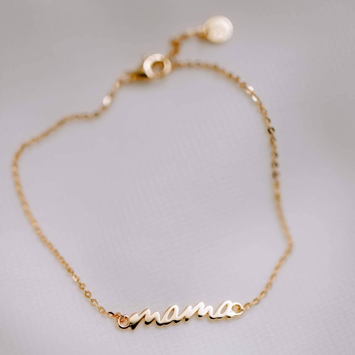Schakelarmband 'Mama' Goldplated - Fijne Kleine