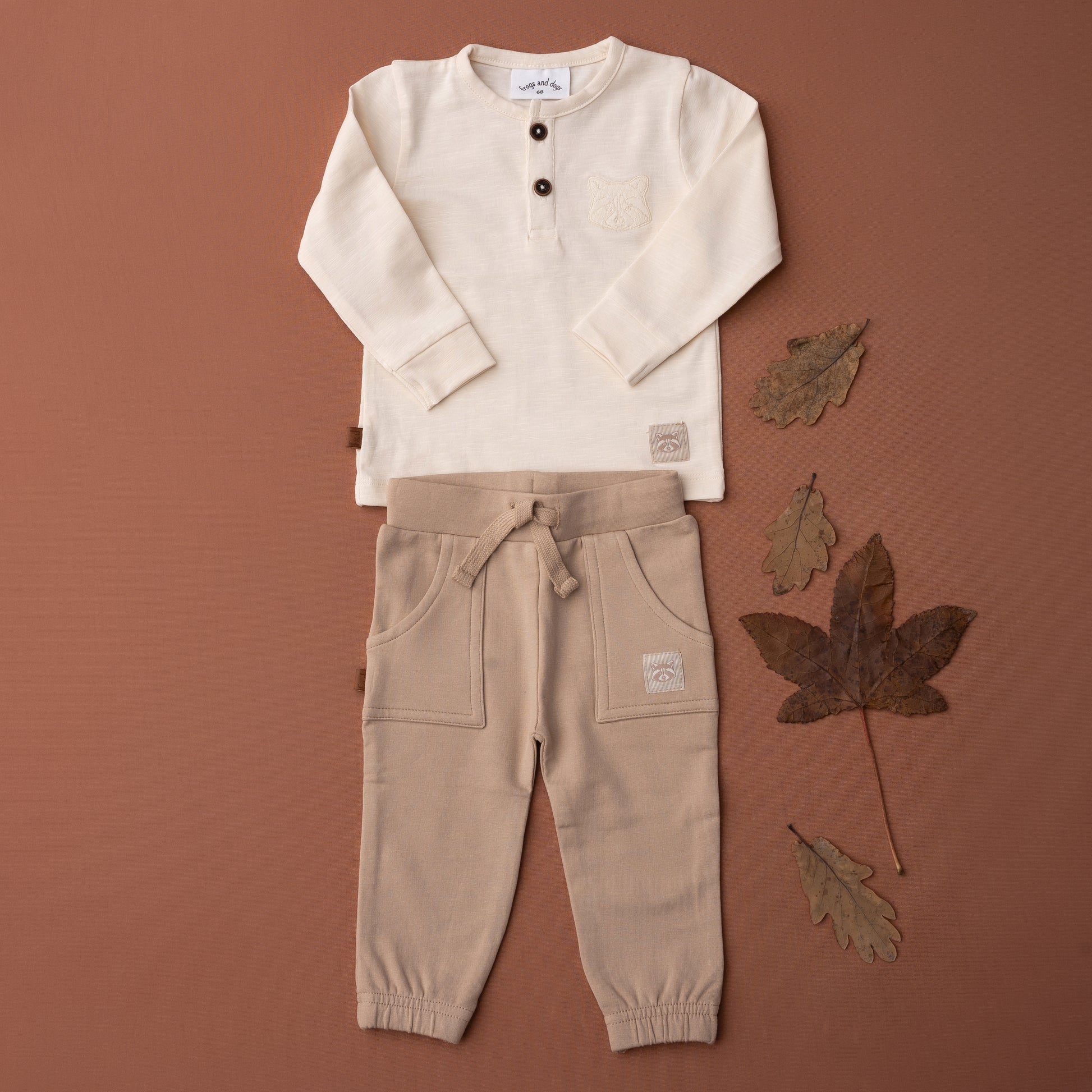 Raccoon Comfy Jogger Taupe - Fijne Kleine