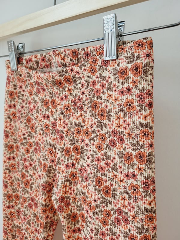 Flared Broek Rib Roze Bloem - Fijne Kleine