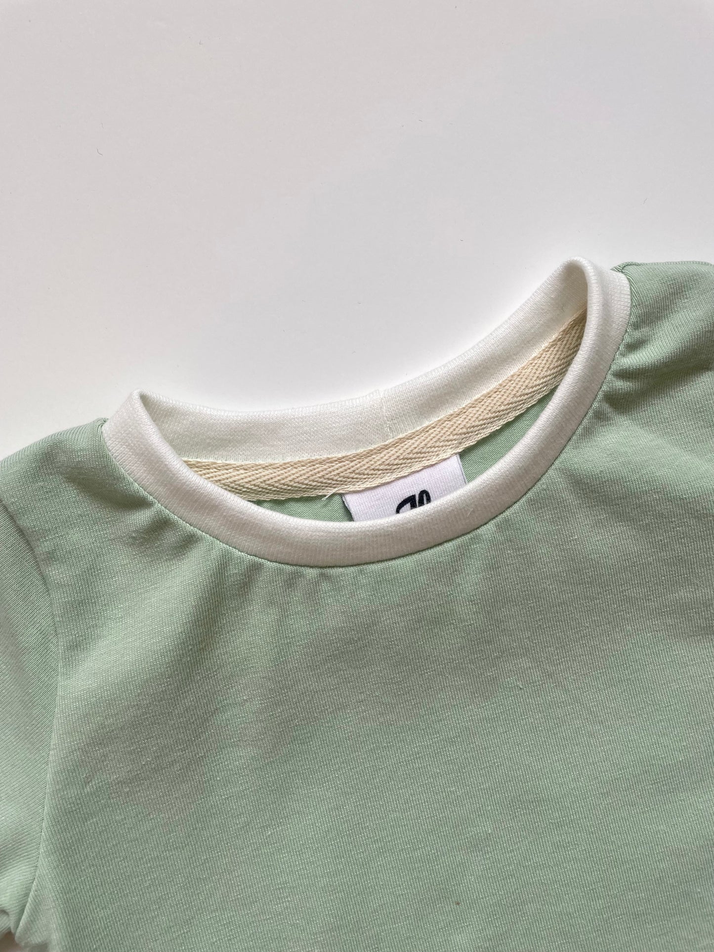 T-shirt met boordje